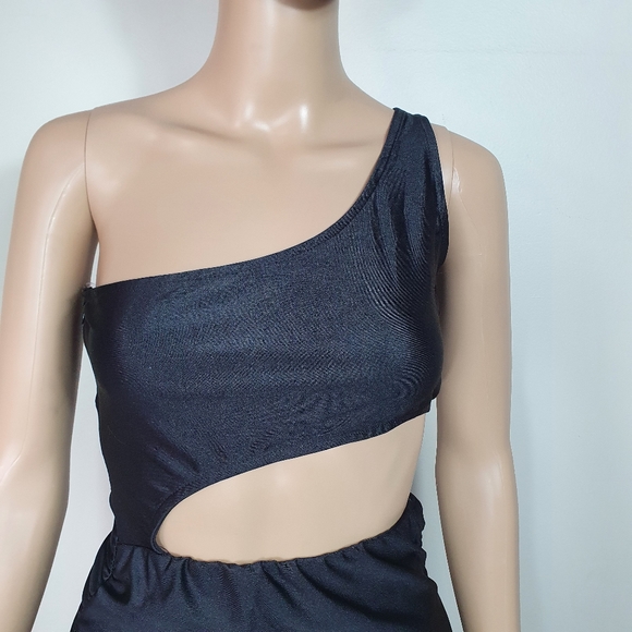 NWT Bodycon cut out midi dress ruched Sze S oneshoulder black Sexy party cocktai - Picture 4 of 10